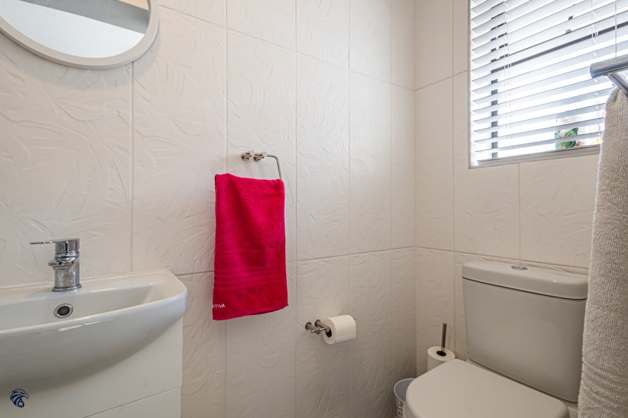 3 Bedroom Property for Sale in Waterfront Western Cape